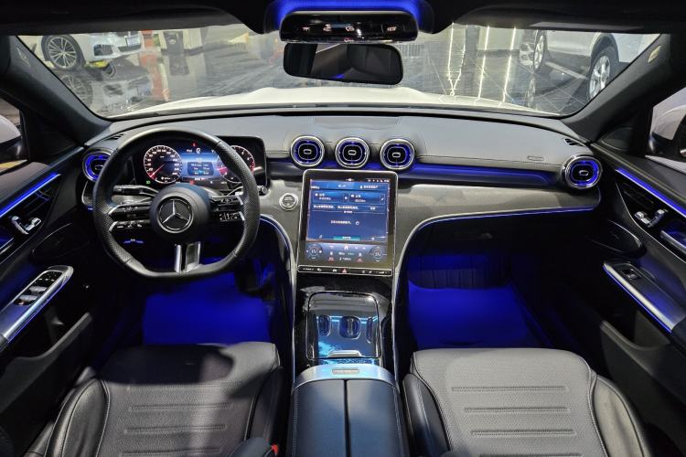 Used Mercedes-Benz C-Class 2023 C 260 L Sport Edition Interior 3