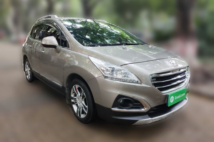 Used Peugeot 3008 2015 2.0L Automatic Trend Edition Front Right 45 Deg