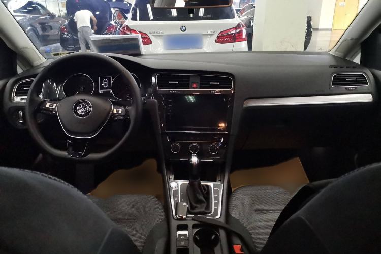 Used Volkswagen Golf 2020 Zhiai Edition 280TSI DSG Comfort Model