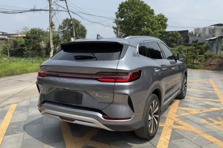 Used BYD Song PLUS New Energy 2024 HONOR Edition DM-i 110km Flagship Model Exterior 2