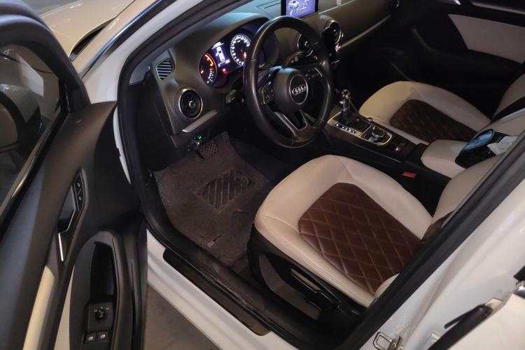 Used Audi A3 2018 30th Anniversary Edition Sportback 35 TFSI Ambition Model