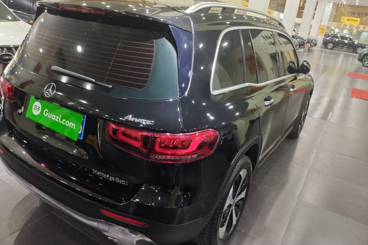 Used Mercedes-Benz GLB 2022 Updated GLB 200 Fashion Edition
