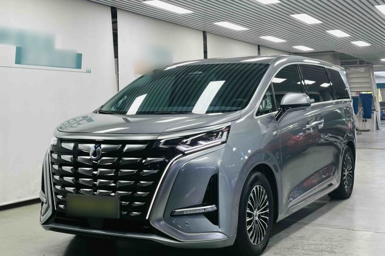 Used Denza D9 2022 DM-i 970 Four-Wheel Drive Flagship Model
