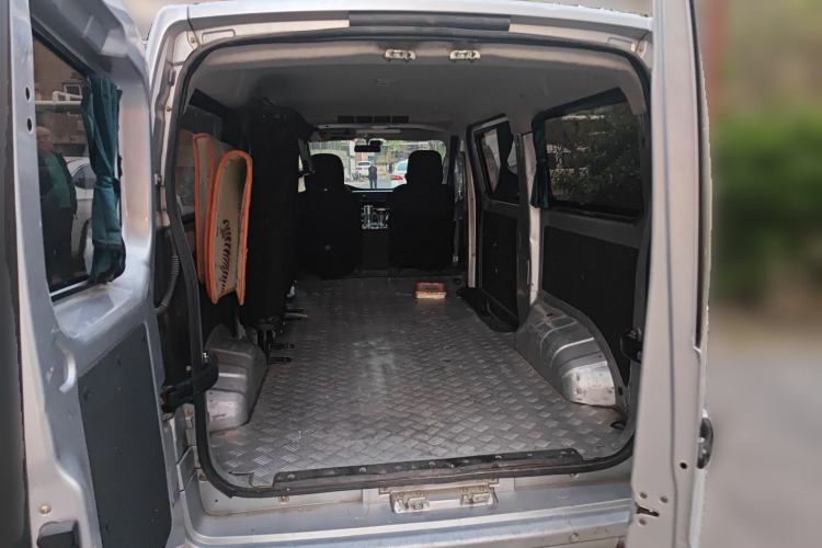 Used CHANGAN KAICHENG Ruixing M60 2023 1.5L GDI Comfort-Class Passenger Vehicle 6/7 Seats Trunk