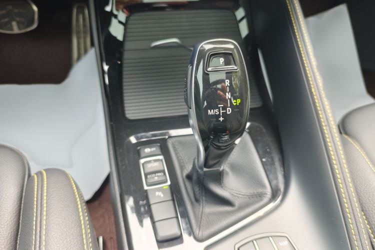 Used BMW X2 2023 sDrive 25i Shining Edition Interior 6