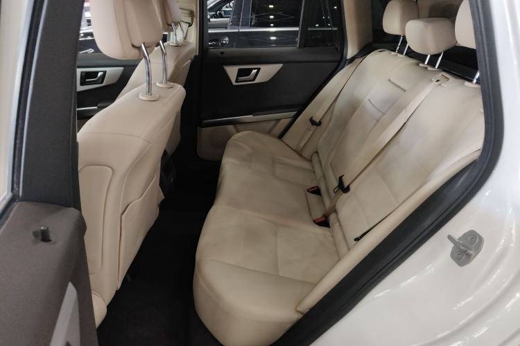 Used Mercedes-Benz GLK-Class 2015 GLK 260 4MATIC Dynamic Edition Ultimate Version
