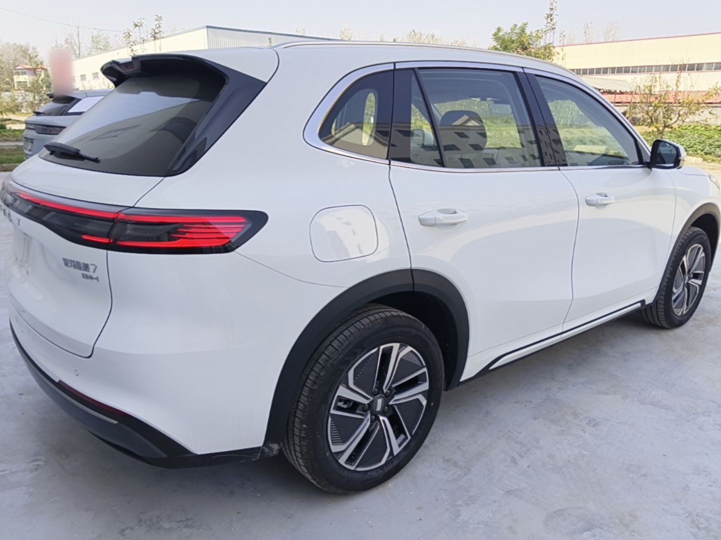 Geely Galaxy Xingjian 7 EM-i 2026 Model 130km Launch Edition — снимка 6