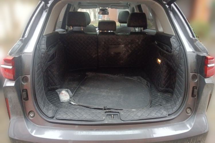 Used GAC Trumpchi GS4 PLUS 2022 270T Automatic Star Edition Trunk