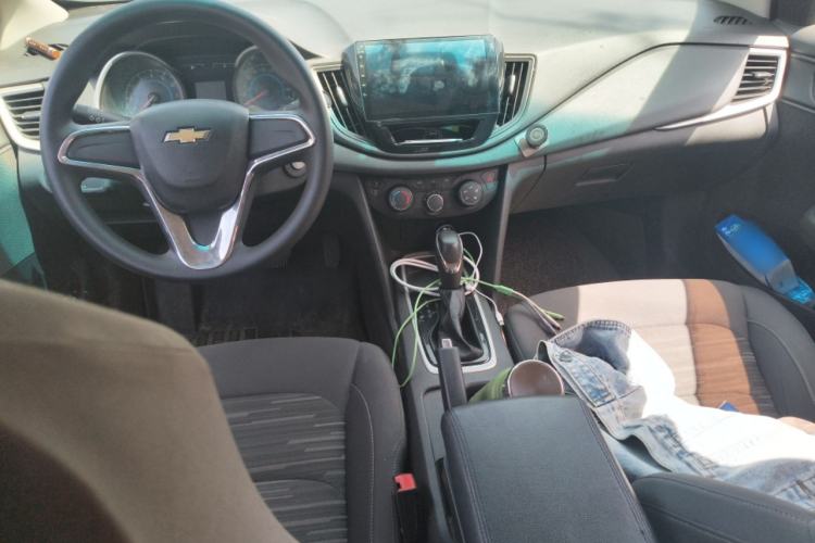 Used Chevrolet Cavalier 2016 1.5L Automatic Enjoyment Edition Center Console