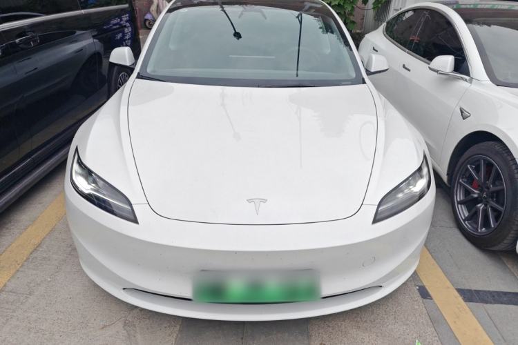 Used Tesla Model 3 2025 Rear-Wheel-Drive Version