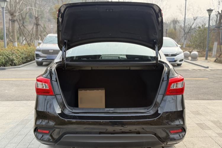 Used Nissan Sylphy 2024 Facelifted Three Classic 1.6XE CVT Comfort Edition
