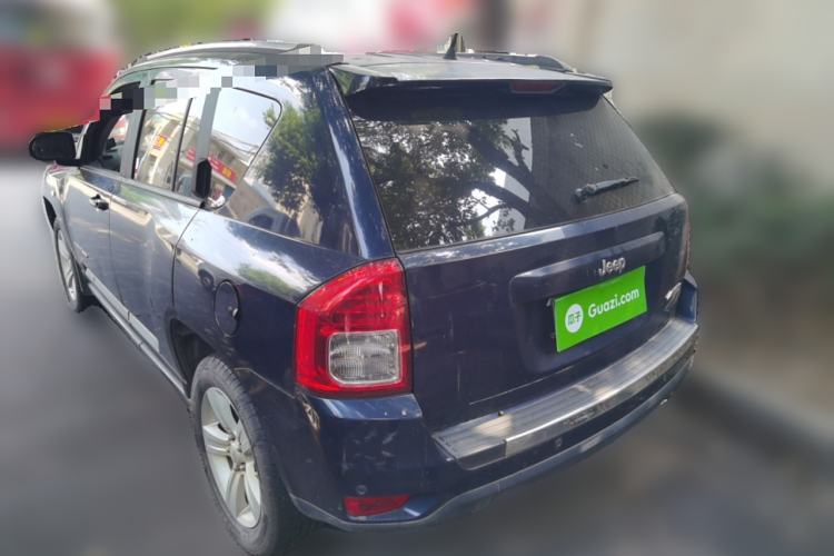 Used Jeep Compass 2012 2.4L four-wheel-drive sport version