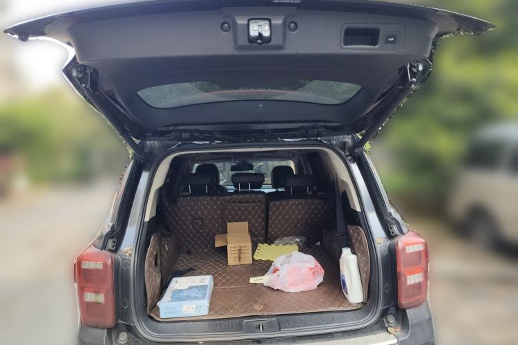 Used GAC Trumpchi GS8 2017 320T Four-Wheel Drive Luxury Smart Connectivity Version (7 Seats) Trunk