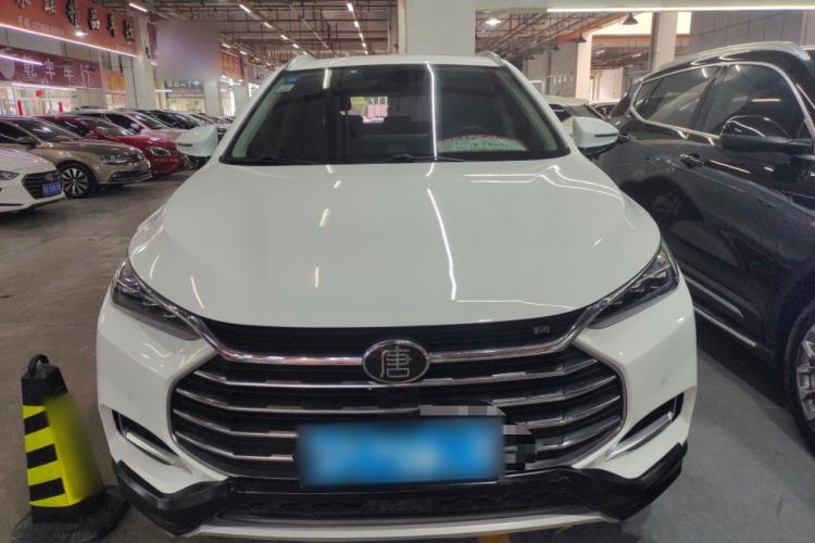 Used BYD Tang 2018 2.0T Automatic SmartConnect Luxury 7-Seater China V Emission Standard