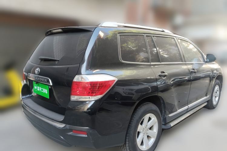 Used Toyota Highlander 2012 2.7L Two-Wheel Drive 7-Seater Elite Edition Rear Right 45 Deg