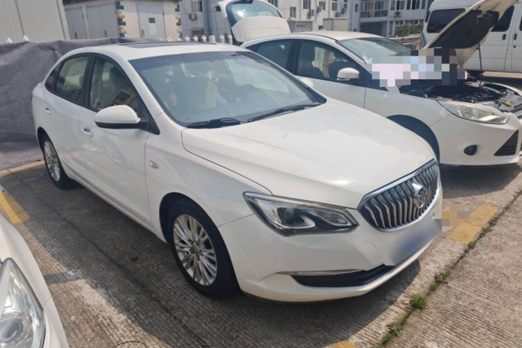 Used Buick GT 2015 15N Automatic Elite Version
