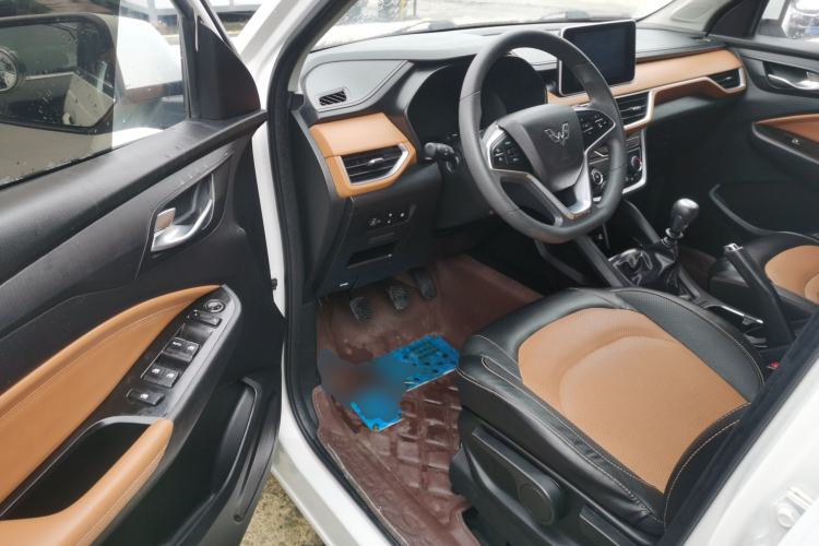 Used Wuling Hongguang S3 2018 1.5L Manual Luxury Model China V Standard