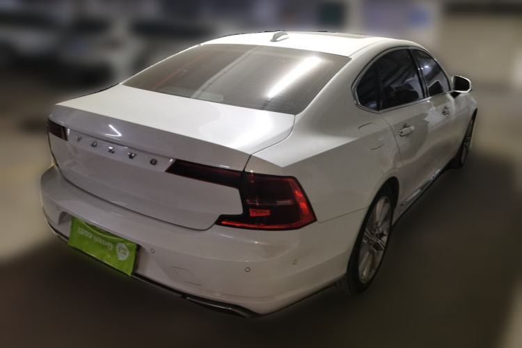 Used Volvo S90 2017 T5 Smart Luxury Edition
