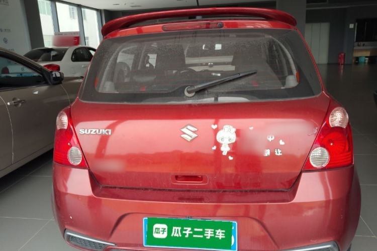 Used Suzuki Swift 2014 1.5L Automatic Fashion Edition