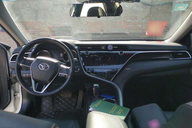 Used Toyota Camry 2019 2.5G Luxury Edition China VI Standard

