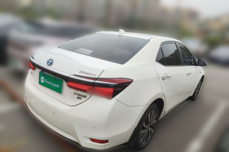 Used Toyota Corolla 2016 Dual-Engine 1.8L E-CVT Elite Edition