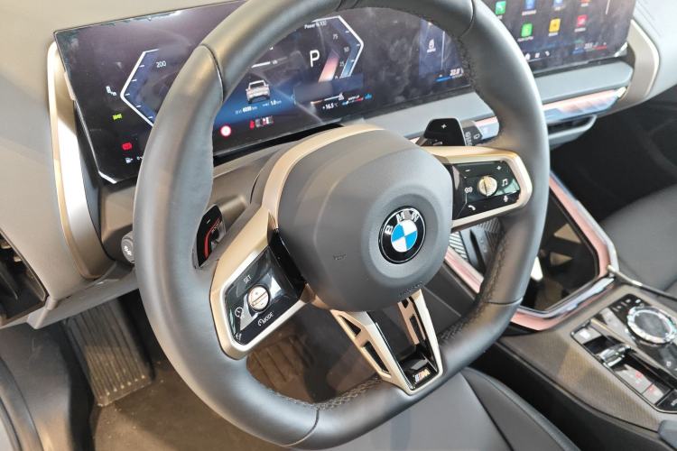 Used BMW X3 2025 xDrive30L Luxury Edition M Sport Package Steering Wheel