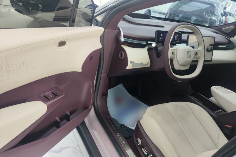 Used Zeekr X 2025 5-Seater Four-Wheel Drive Sport Version
