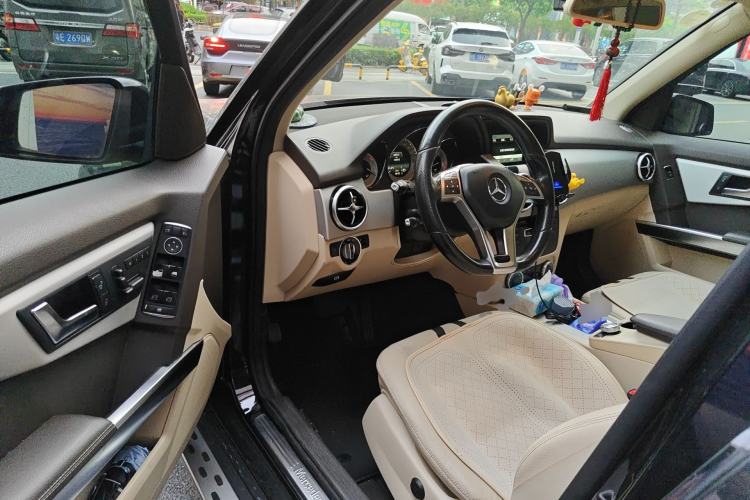 Used Mercedes-Benz GLK-Class 2015 GLK 260 4MATIC Dynamic Edition Ultimate Version Driver Seat