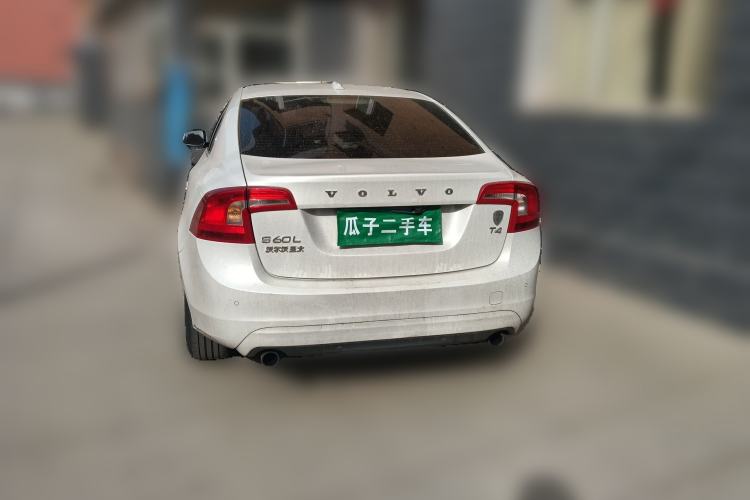Used Volvo S60 2018 S60L T3 Smart Progress Edition
