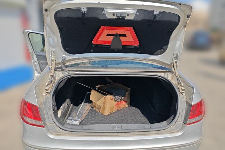 Used Peugeot 408 2011 1.6L Automatic Comfort Edition