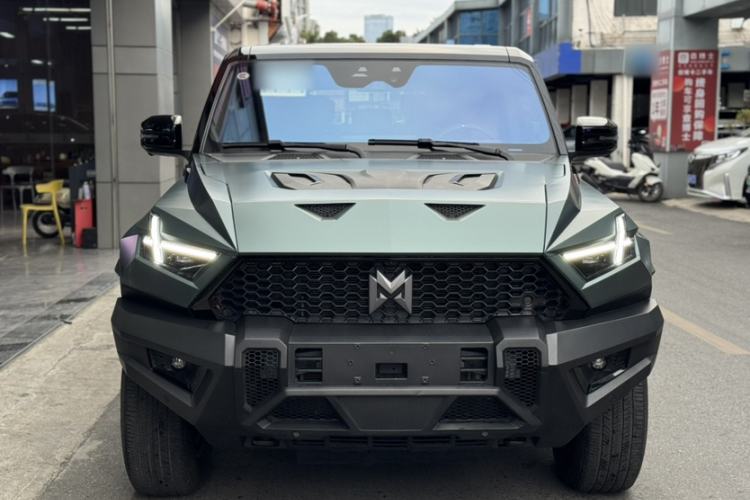 Used Brave warrior 917 2023 Range-Extended Base Model
