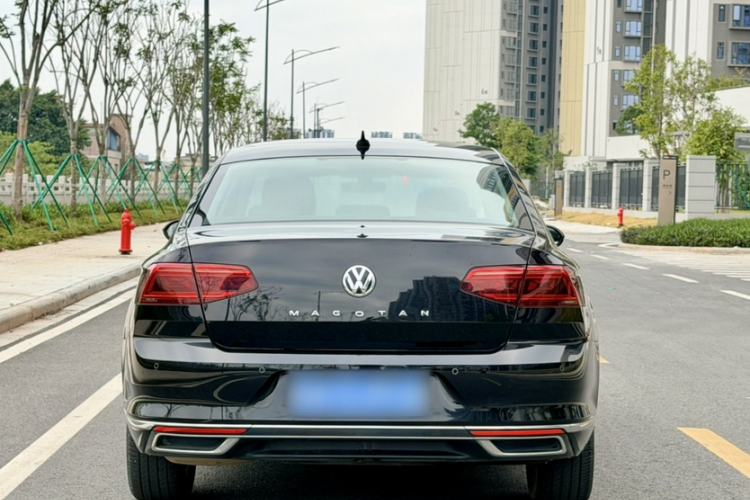 Used Volkswagen Magotan 2020 280TSI DSG Leading Edition
