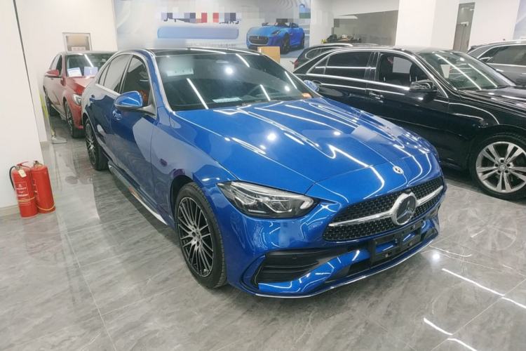 Used Mercedes-Benz C-Class 2022 Restyled C 260 L Sport Edition Front Right 45 Deg