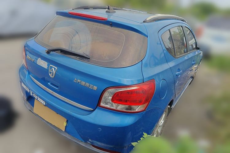 Used Baojun 610 2014 CROSS 1.5L Manual Comfort Model
