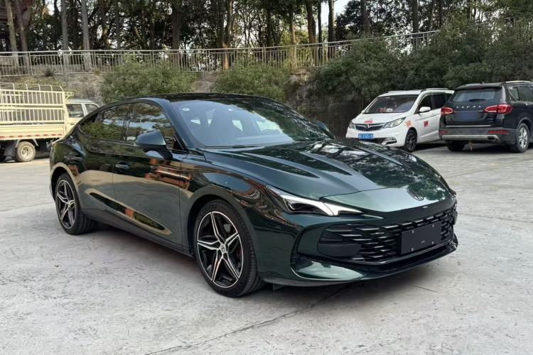 Used MG 7 2025 2.0T Trophy+ Super Intelligent Driving Edition
