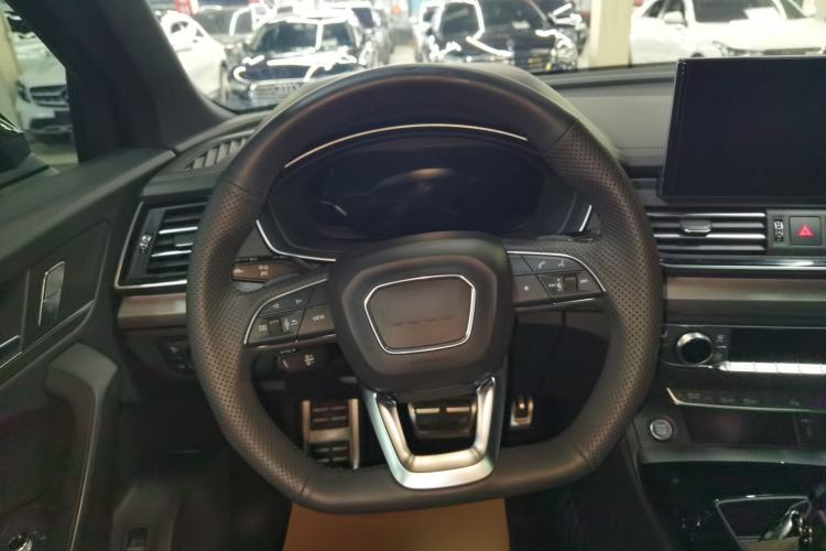 Used Audi Q5L 2023 40T Luxury Dynamic Model