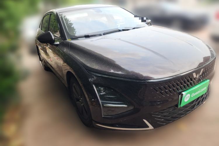 Used Wuling Xingguang 2023 70 Standard Edition Front Right 45 Deg