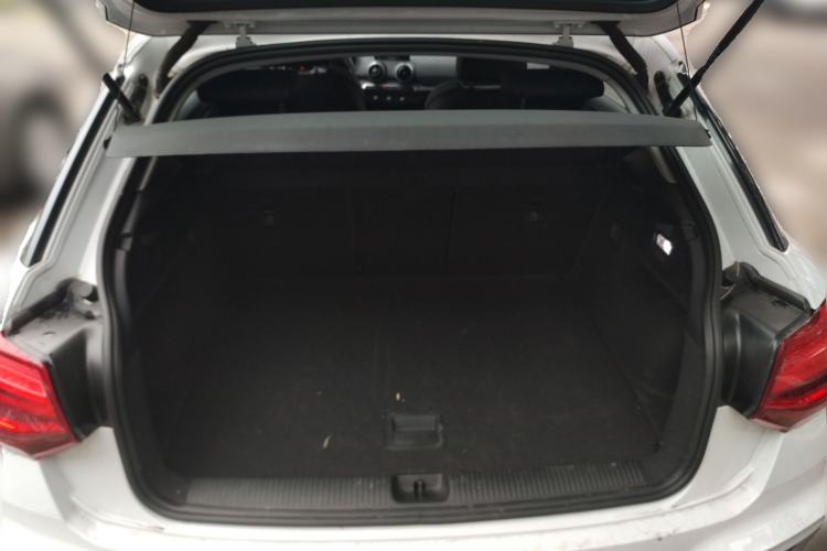 Used Audi Q2L 2023 35TFSI Advanced Elegant Model Trunk