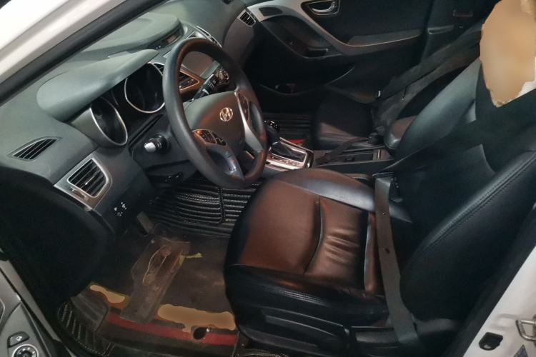 Used Hyundai Elantra (5th Generation / Langdong) 2015 1.6L Automatic Leading Model
