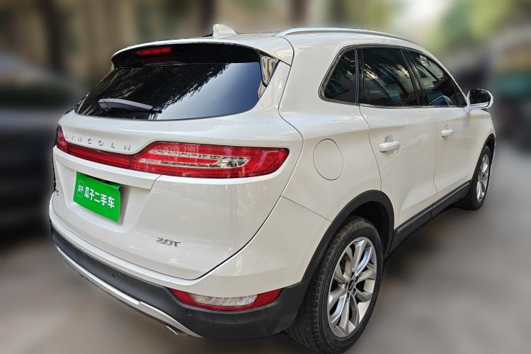 Used Lincoln MKC 2018 2.0T Two-Wheel Drive Luxury Edition Rear Right 45 Deg