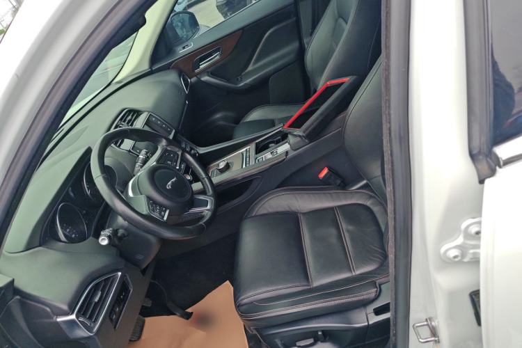 Used Jaguar F-PACE 2018 2.0T Four-Wheel Drive Urban Luxury Edition
