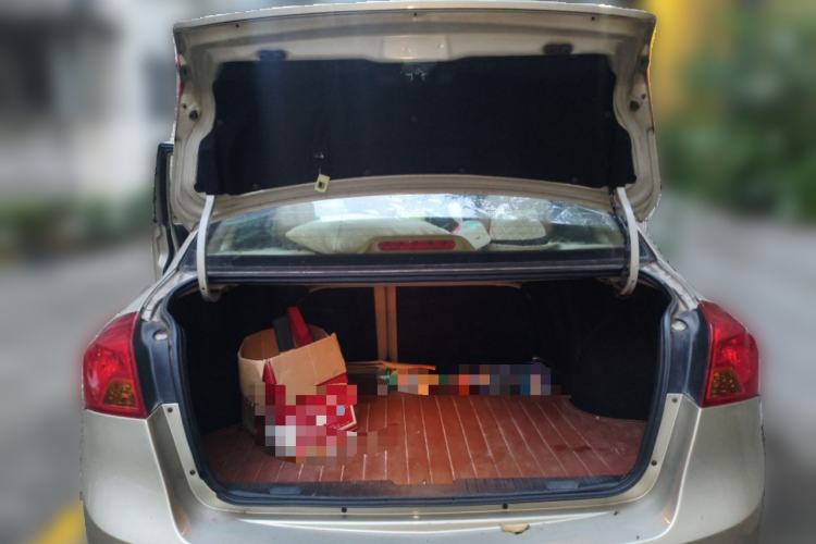 Used Buick Excelle 2013 1.5L Automatic Classic Model Trunk