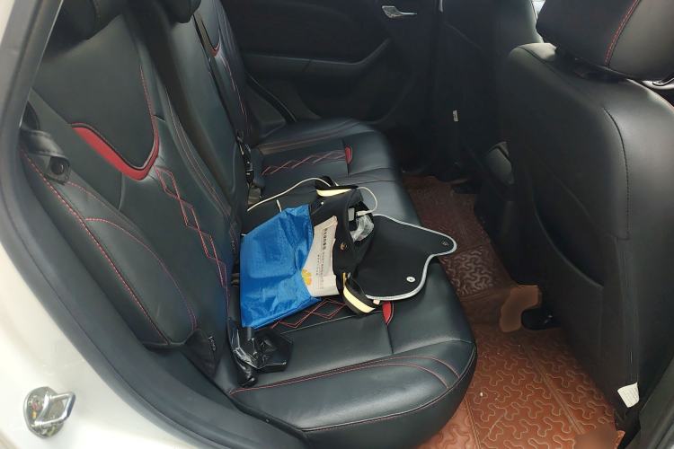 Used Soueast DX3 2018 1.5T CVT Luxury Model Left Rear Seat