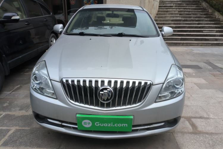Used Buick Excelle 2013 1.5L Automatic Classic Model
