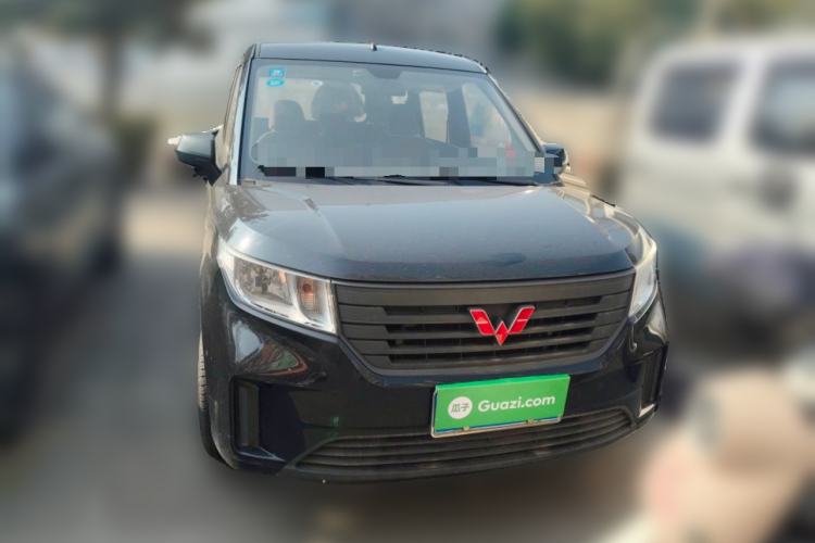 Used Wuling Hongguang PLUS 2020 1.5L Manual Standard Edition 5 Seats