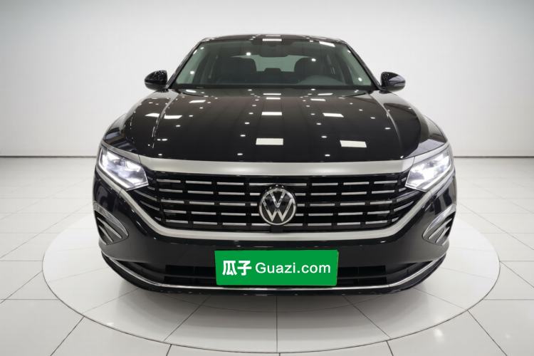 Used Volkswagen Passat 2025 Premium Version 380TSI Dragon Edition