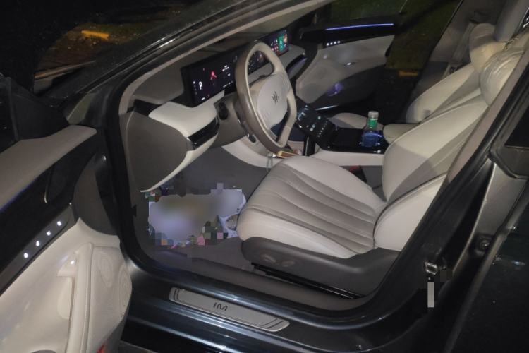 Used IM L7 2022 Dynamic Model
