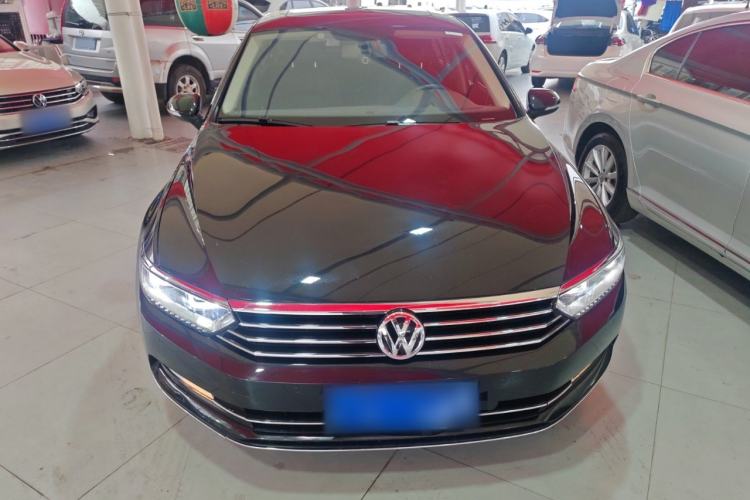 Used Volkswagen Magotan 2019 330TSI DSG Leading Model China VI Standard