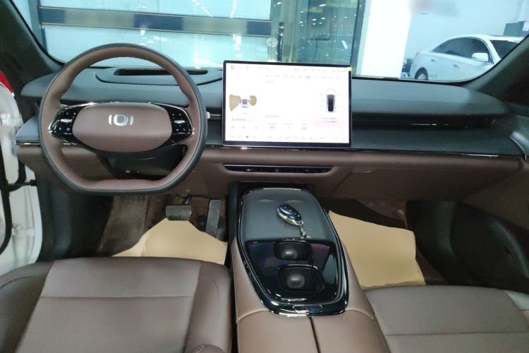 Used CHANGAN NEVO A07 2025 Blue Whale Range-Extending Model 140 Elite Version Center Console