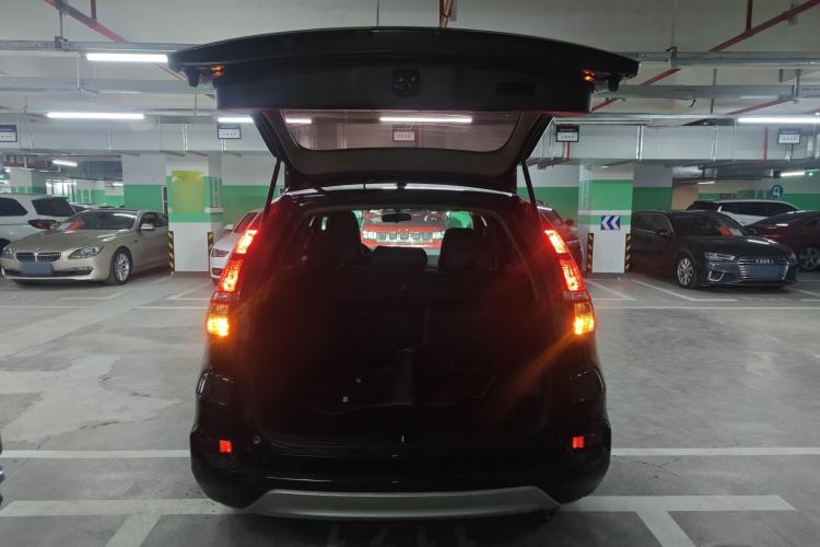 Used Honda CR-V 2016 2.0L two-wheel drive Urban Edition